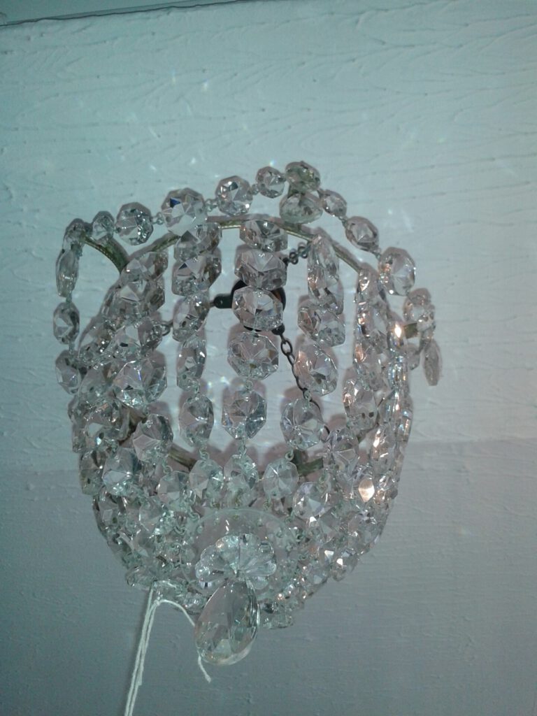 TH146 Antique Chandelier