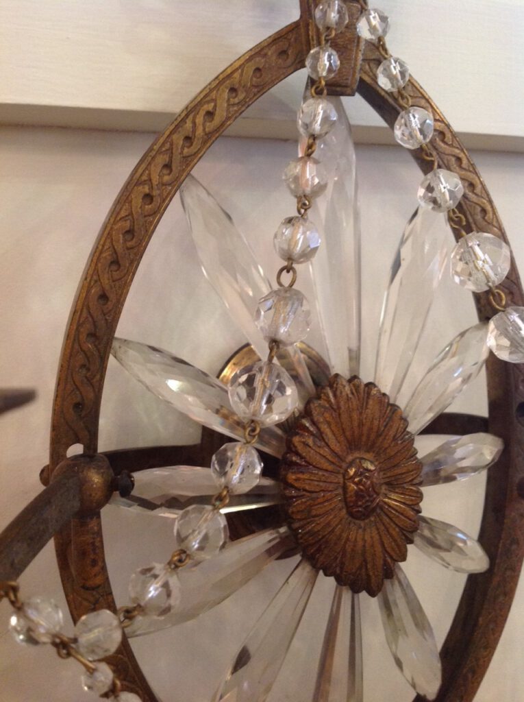 TH162 Antique Wall Sconce