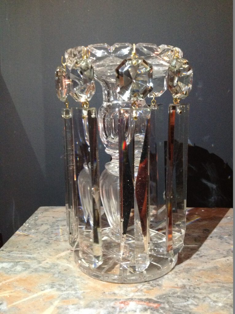 TH198 Antique Lustre
